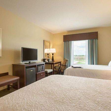 Hampton Inn Belton/Kansas City Екстериор снимка
