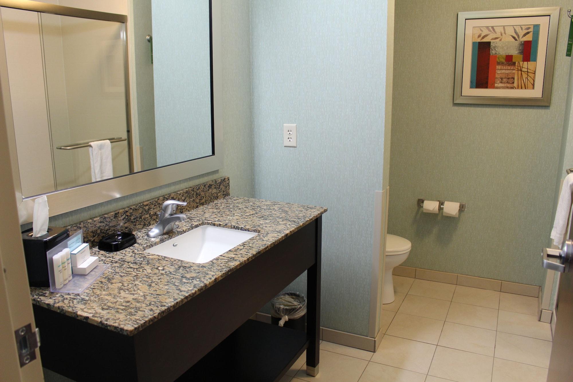 Hampton Inn Belton/Kansas City Екстериор снимка